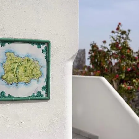 Casa Con Vista A *